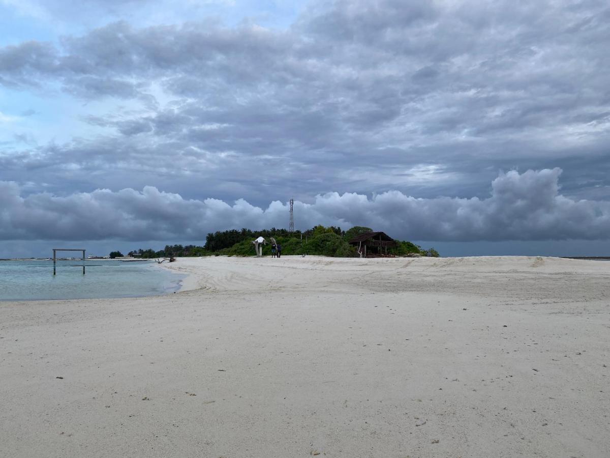 Oasis Village Fenfushi, Maldives Exteriör bild