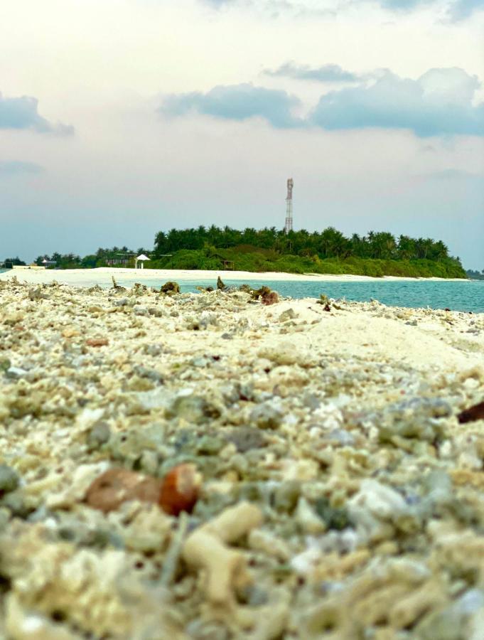 Oasis Village Fenfushi, Maldives Exteriör bild