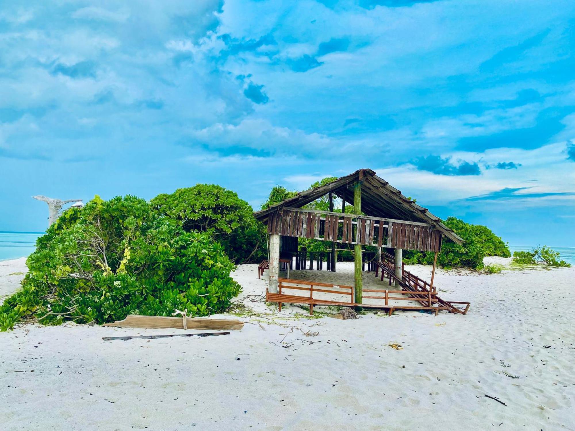 Oasis Village Fenfushi, Maldives Exteriör bild