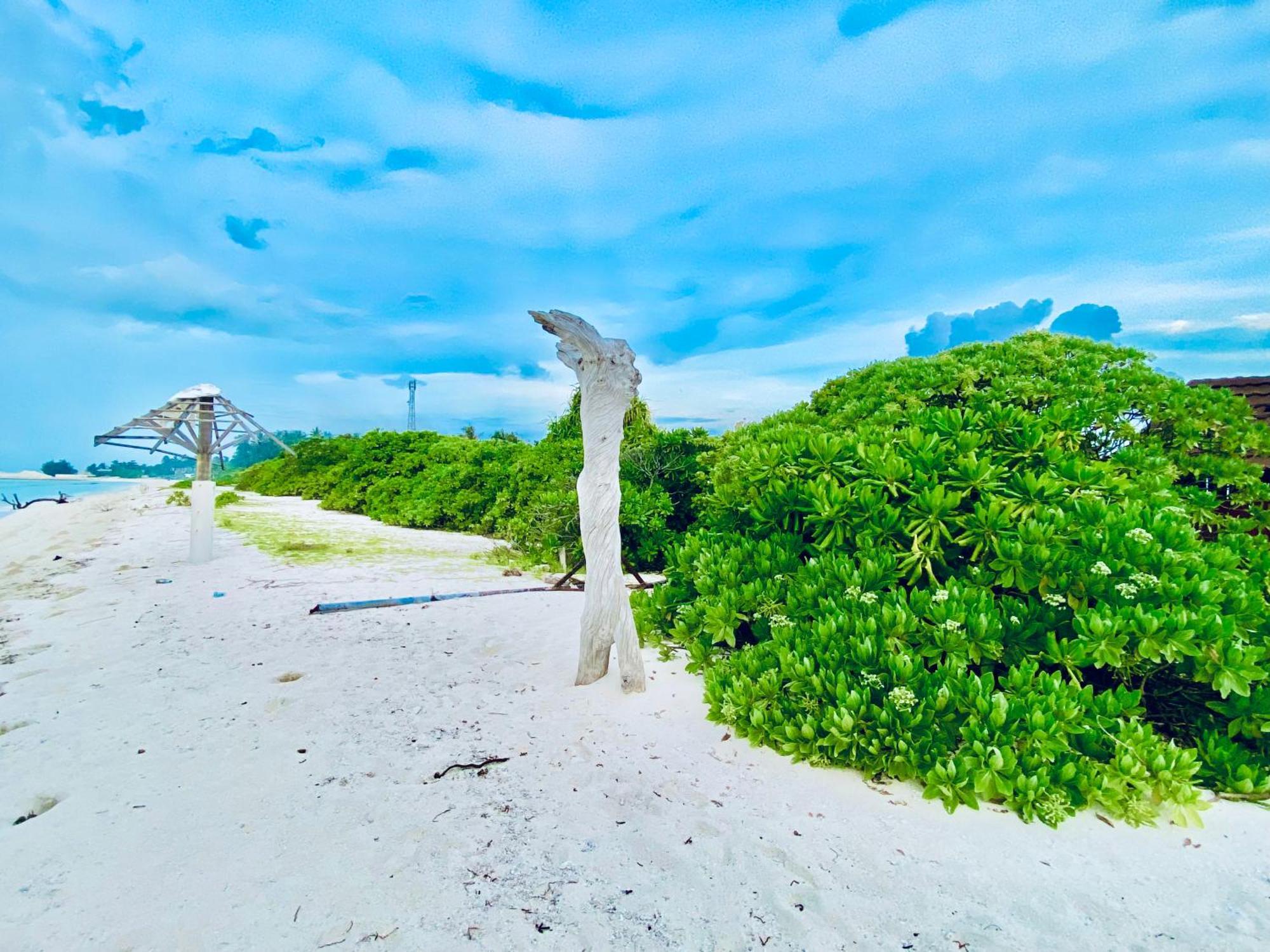 Oasis Village Fenfushi, Maldives Exteriör bild