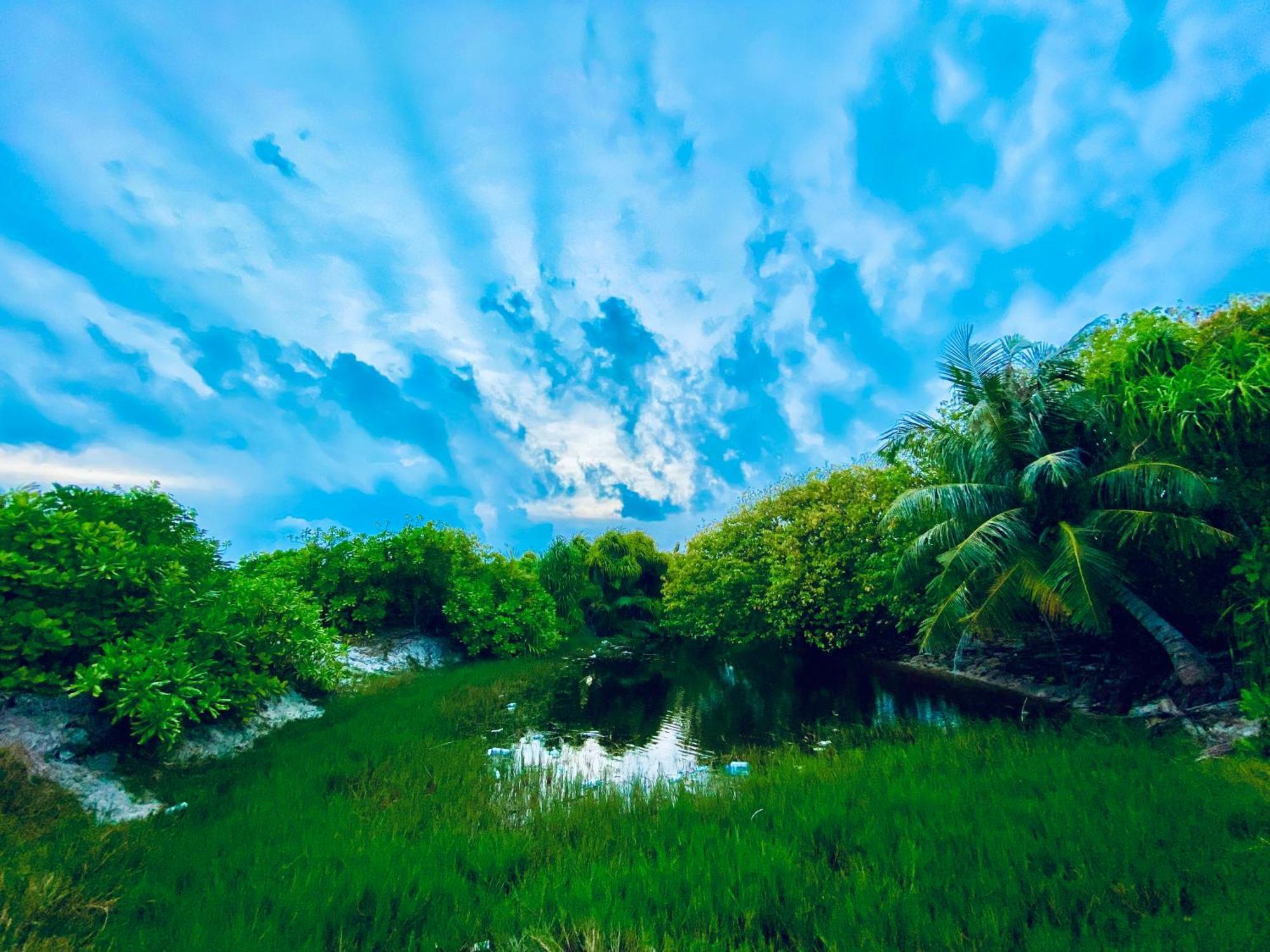 Oasis Village Fenfushi, Maldives Exteriör bild